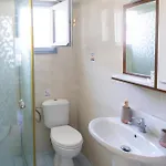 Casa vacanze Kirina Private Traditional House Kamári