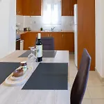 Kirina Private Traditional House Casa vacanze *