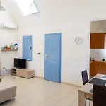 Casa vacanze Kirina Private Traditional House Kamári