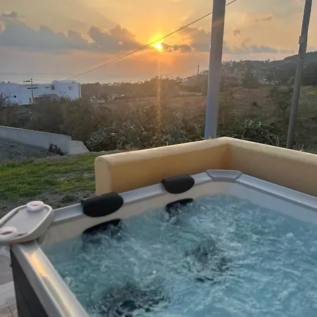 Сasa de vacaciones Kirina Private Traditional House