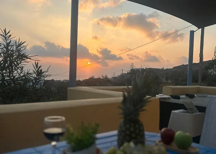 Kirina Private Traditional House Holiday home