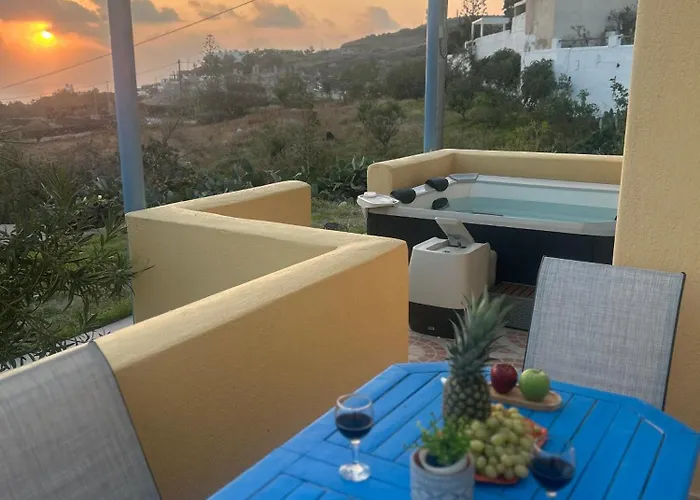 Kirina Private Traditional House Holiday home Kamari (Santorini)