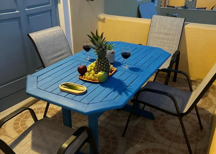 Holiday home Kirina Private Traditional House Kamari (Santorini)