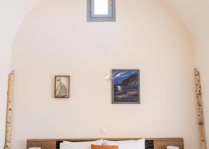 Kirina Private Traditional House Ferienhaus Kamári