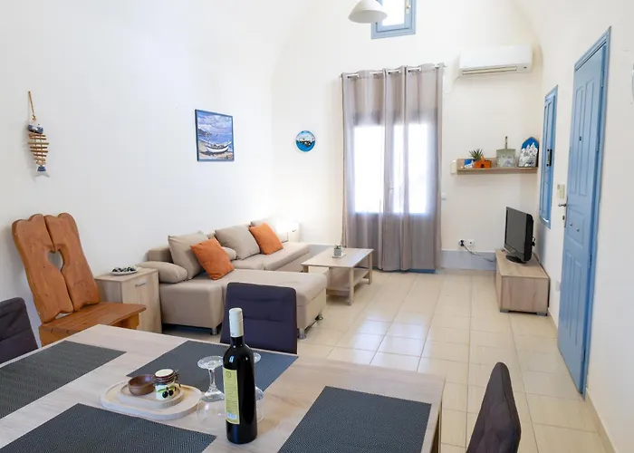 Kirina Private Traditional House Ferienhaus *